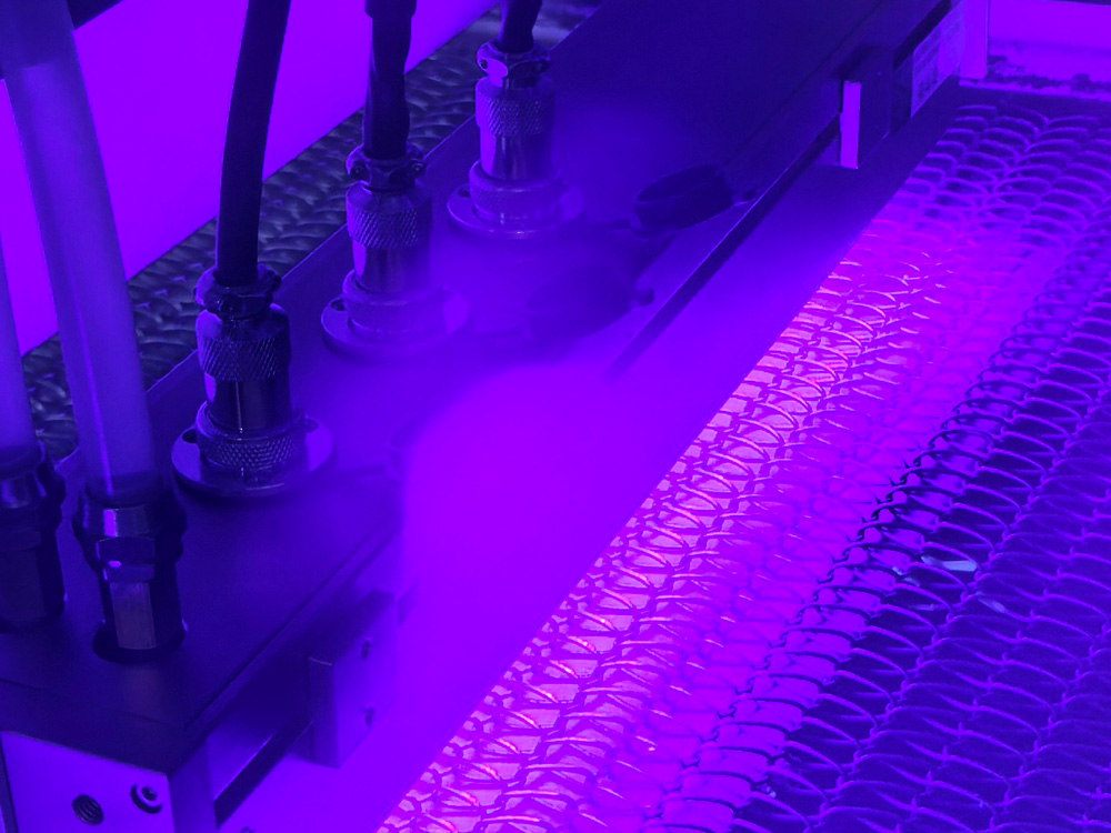 How long can the leduv curing lamp for uv ink printing on cotton clothes in the screen printing industry be used?