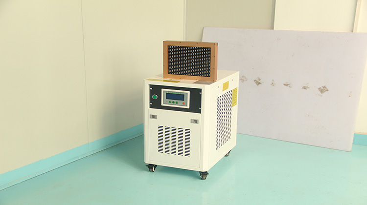 Application of LED UV Curing Light Sources in Eyeglass Lens Production