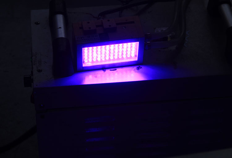 Should a factory choose water-cooled or air-cooled LED UV curing lamps?
